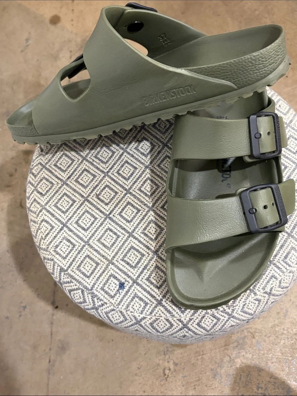 Birkenstock Arizona EVA Khaki Olive Green Sandals Womens EU 37 US 6 6.5